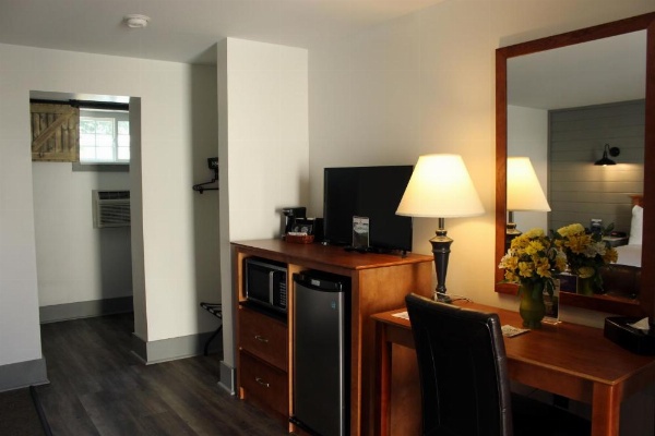 Canyon Motel image 14