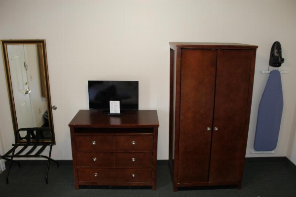 Canyon Motel image 35